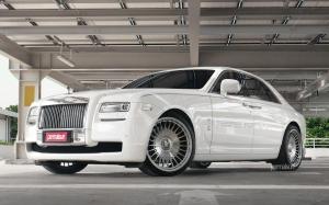 Rolls-Royce Ghost by Permaisuri on Vossen Wheels (ML-R1) 2018 года